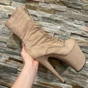 Heels for pole dance